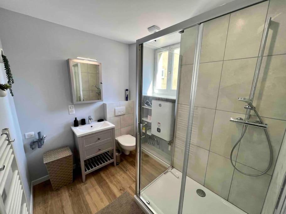 Climatise / Centre-ville / 2 Personnes Apartment *